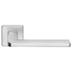 Door handle AXIS with cylinder escutcheon on square rose MCR (E)